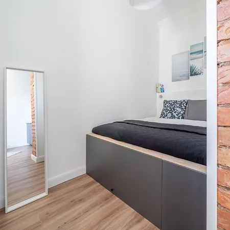 Prestigious Former Library - Perfect Location