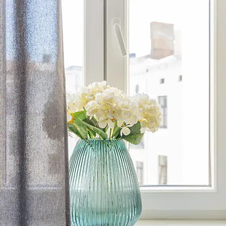 Prestigious Former Library - Perfect Location Appartement *